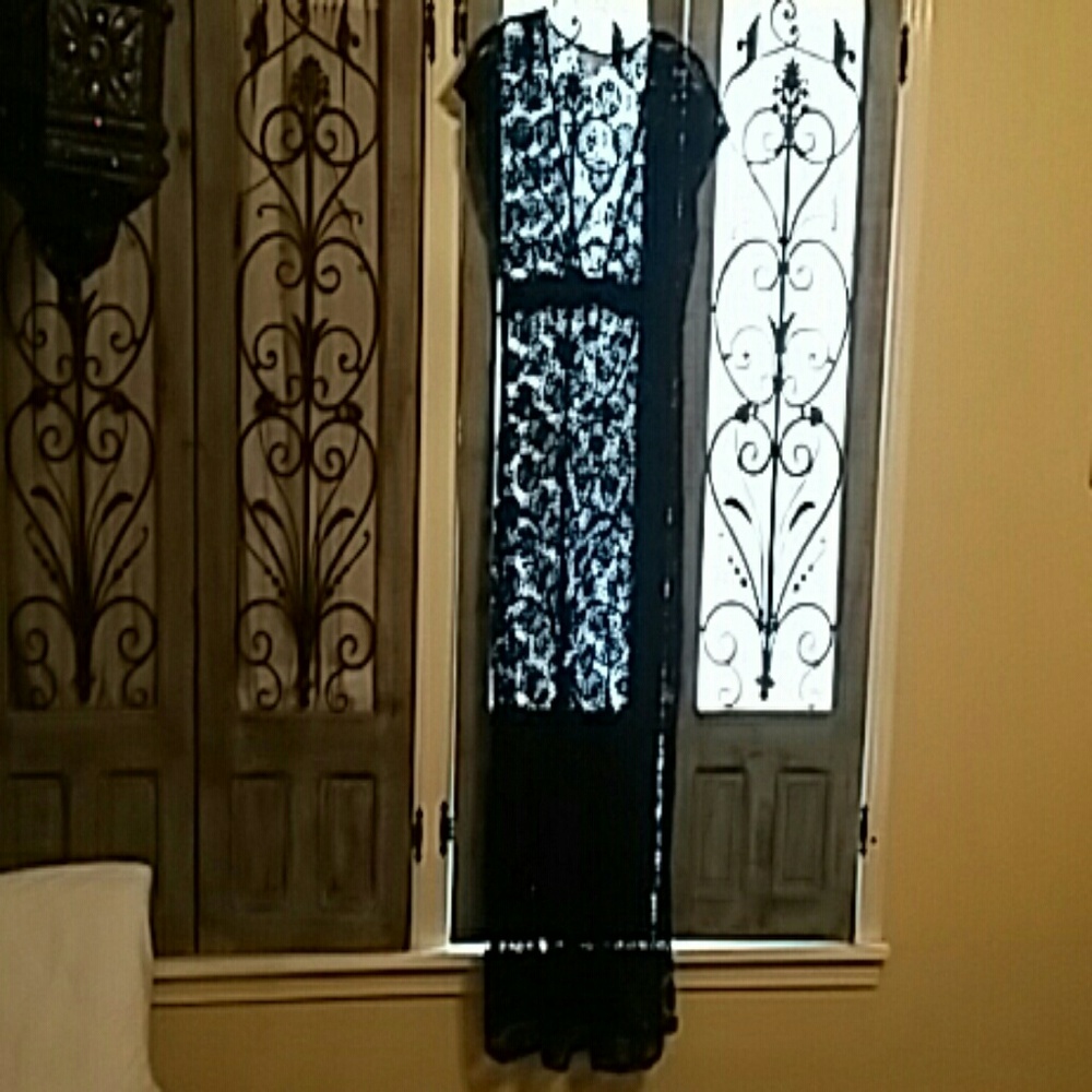 Swim suit lace maxi cover up